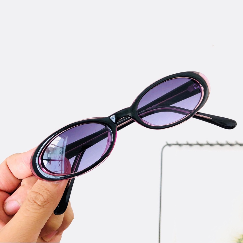 Deadstock 90s Slim Oval Sunglasses